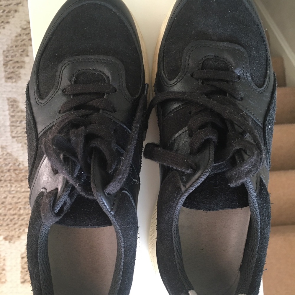 Everlane Tread sneakers